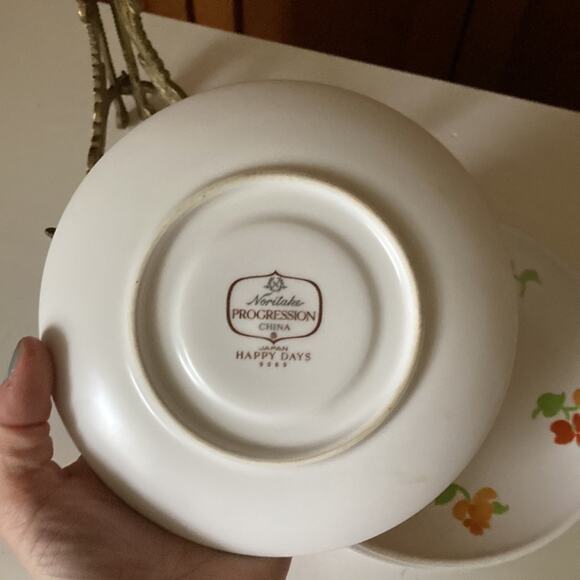 Vintage Noritake “Happy Days” Progression China Cups & Saucers, Service for 4 - Picture 13 of 15